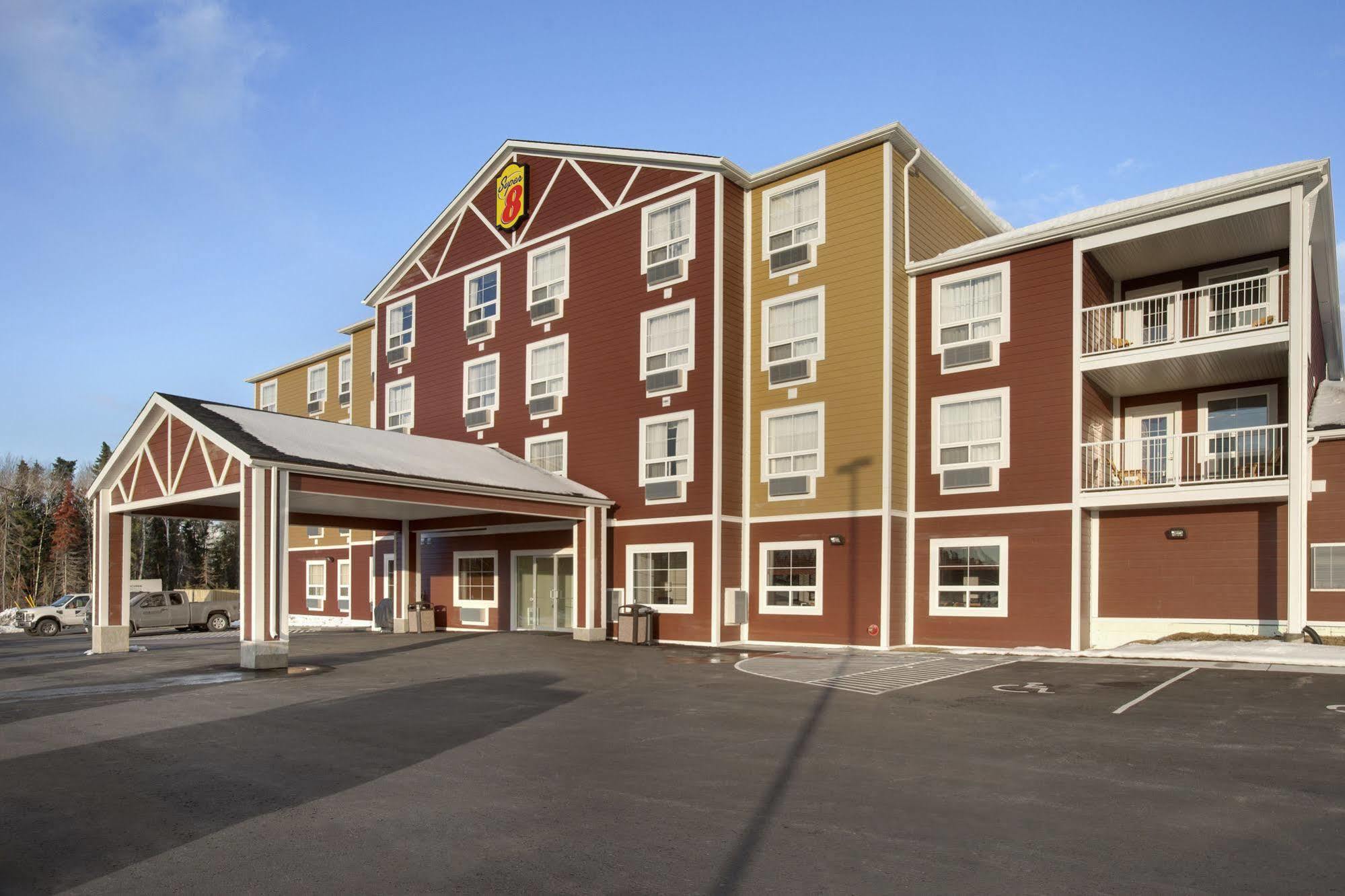 Super 8 By Wyndham Red Lake On Экстерьер фото